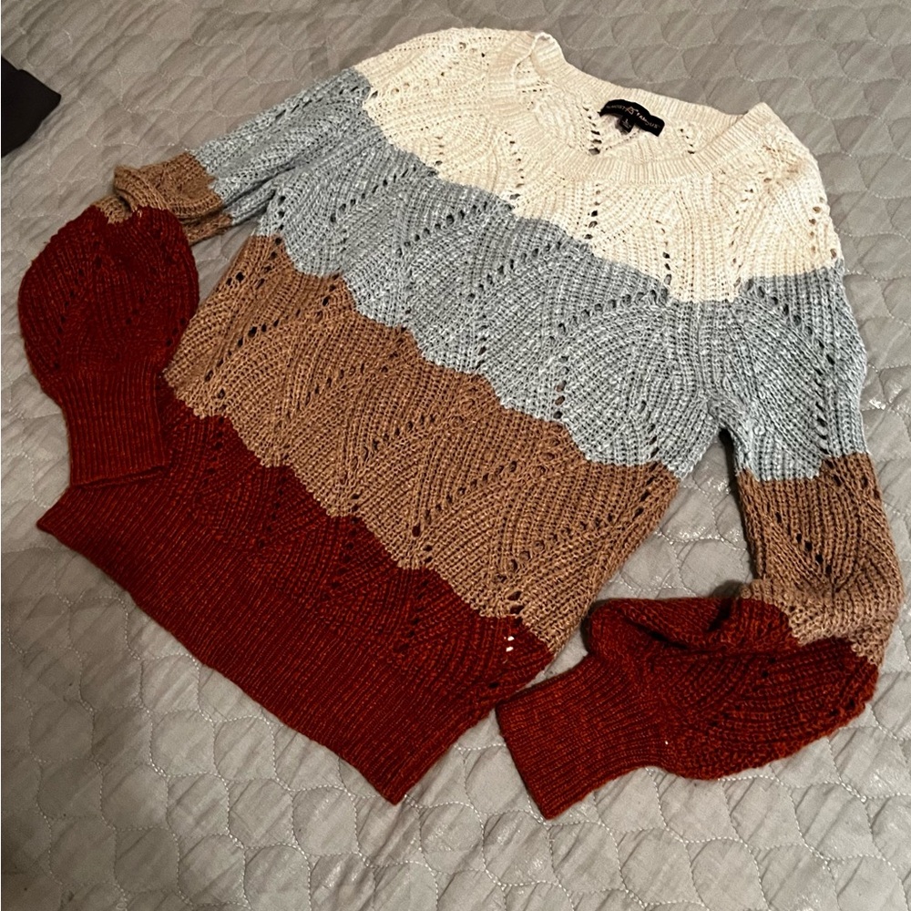 ALMOST FAMOUS~ LAYERING MULTI SWEATER~L - Picture 3 of 8